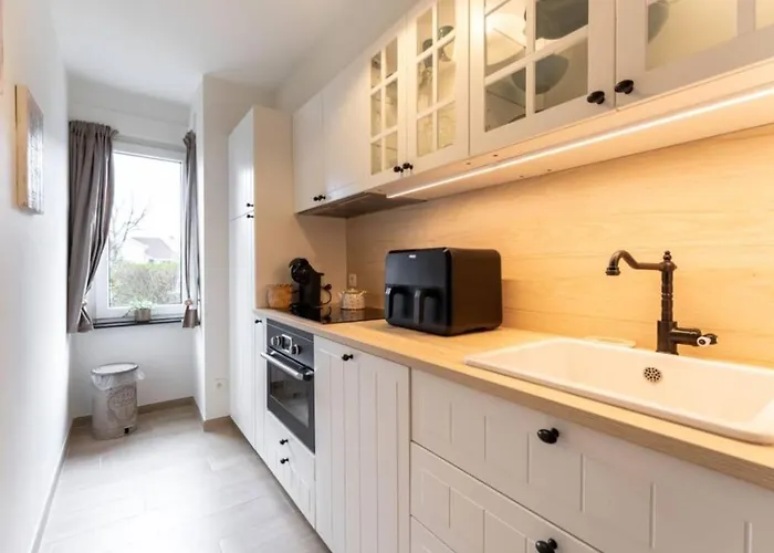 Sand Beach * 布兰肯贝赫